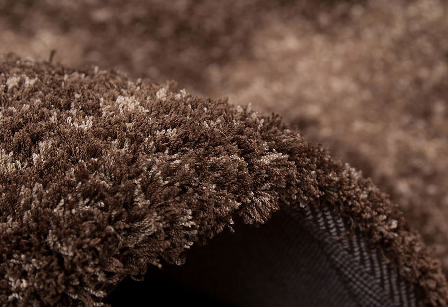 Ručně všívaný koberec Velvet 500 Nougat