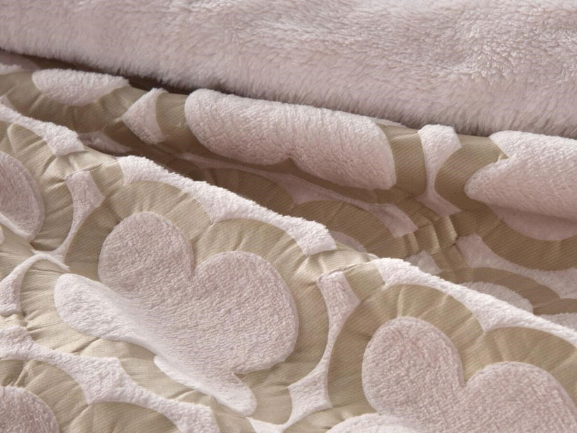 Přehoz na postel 210x170 cm CELEBRE (světle růžová + béžová)