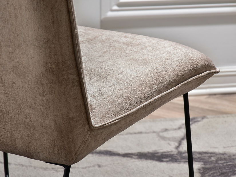 Relaxační křeslo Pakorabanas (černá)