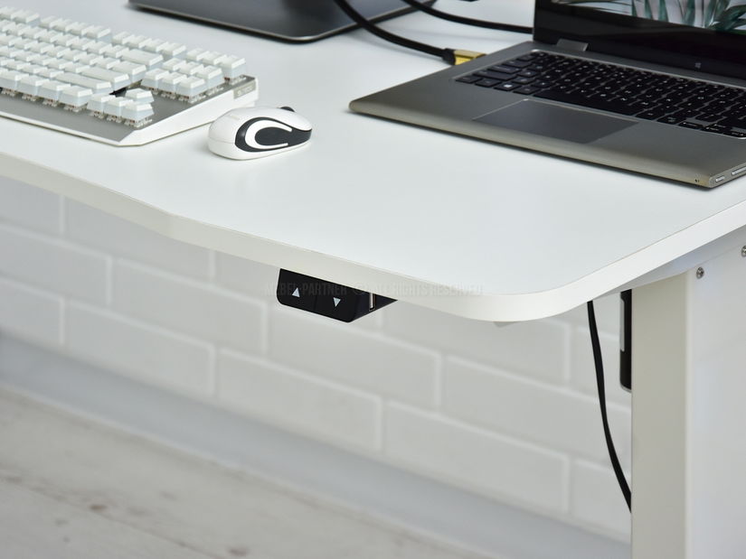 PC stolek Wilhelm (bílá)