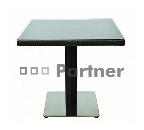 Zahradní stůl Gina (hnědá) (um. ratan)