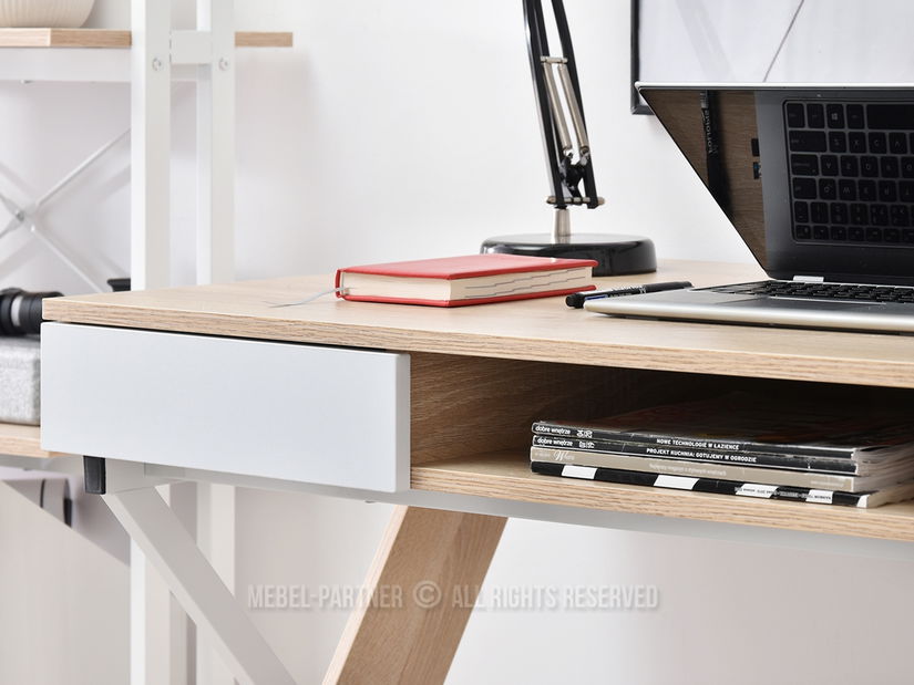 PC stolek Hilly (dub)