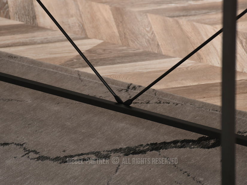 PC stolek Unica (dub + černá)