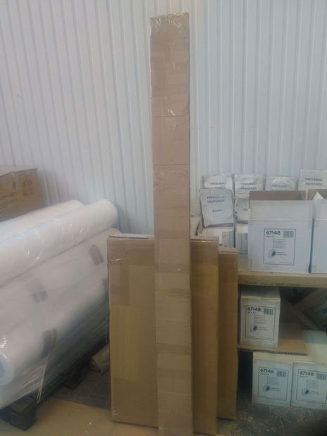 Posuvné dveře 90 cm Sharlene Y (bílá matná + černá matná + zlatá) *bazar