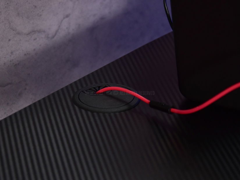 PC stolek Stigma (černá)