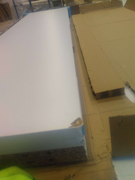 TV stolek/skříňka Lasupa (bílá) *bazar