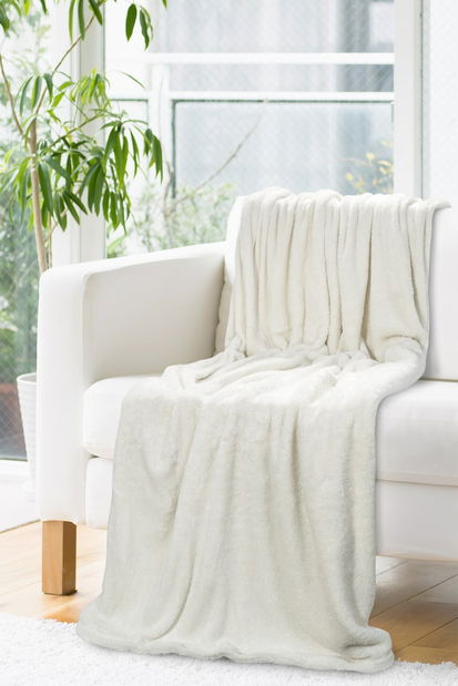 Deka 150x200cm Blanka (krémová)