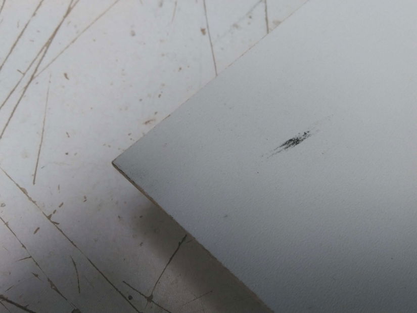 Dolní kuchyňská skříňka Ozara SZ40 SZ1 (bílá + červený lesk) *bazar