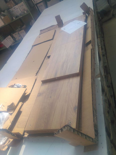 TV stolek/skříňka Ignac (Borovica) *bazar