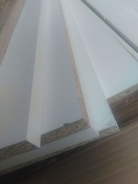 Kuchyňský kout Domini NEW (bílá + dub sonoma) *bazar