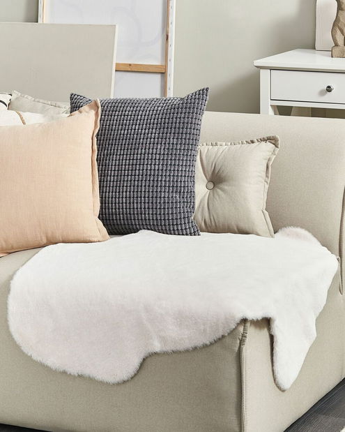 Koberec 60x90 cm URUSA (bílá)