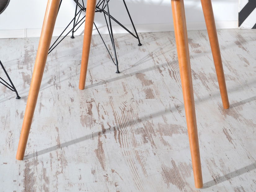 Jídelní stůl Tule (ořech)