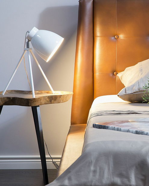 Stolní lampa Tame (bílá)