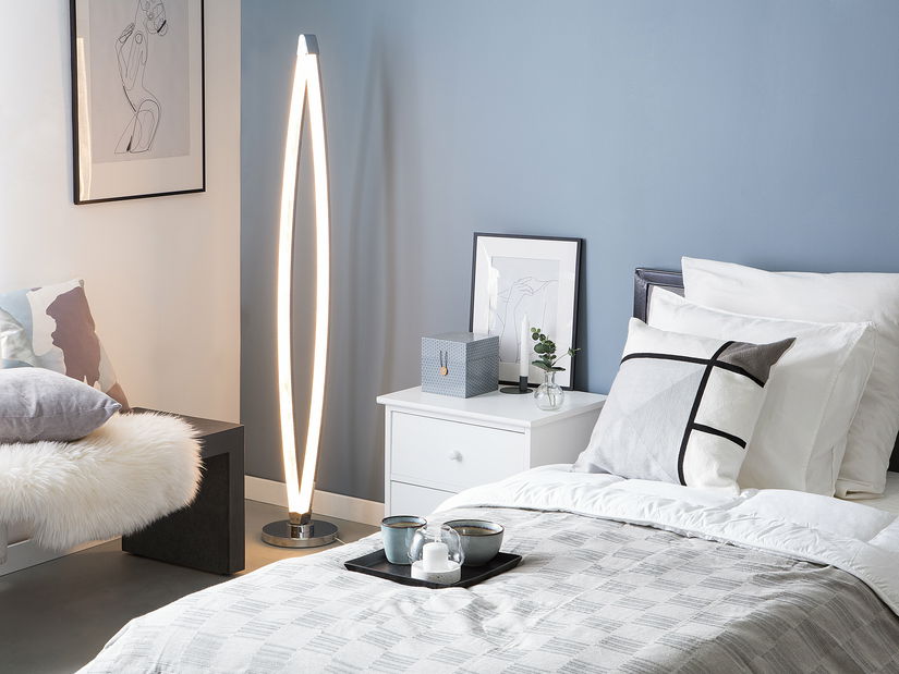 Stojanové svítidlo Ubal (stříbrná)