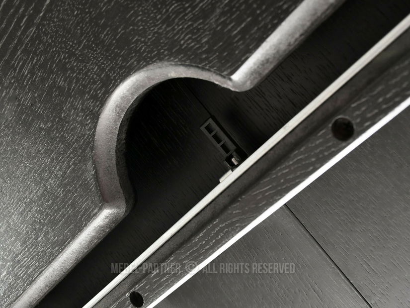 Jídelní stůl Reitero (černá)