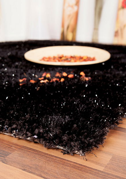 Ručně všívaný koberec Nova 600 Black *bazar