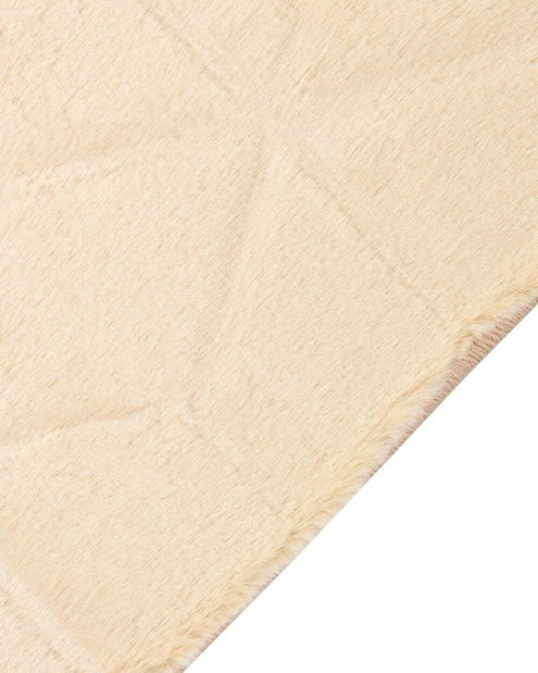 Koberec z umělé kožešiny 160 x 230 cm Thae (béžová)