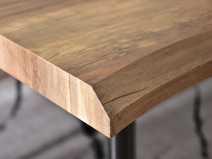 Jídelní stůl Maui (ořech + černá)