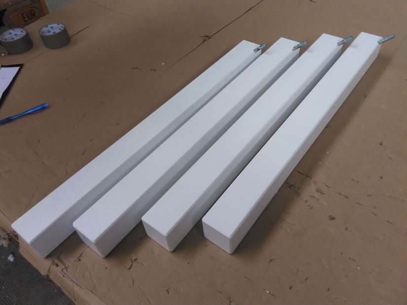 Jídelní stůl Hema (pro 6 až 8 osob) *bazar