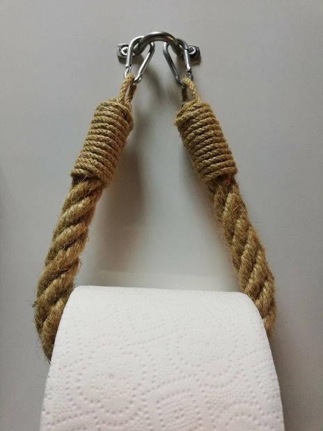 Nástěnný držák Boura 4