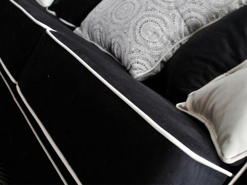 Pohovka trojsedačka Taskent (černá)