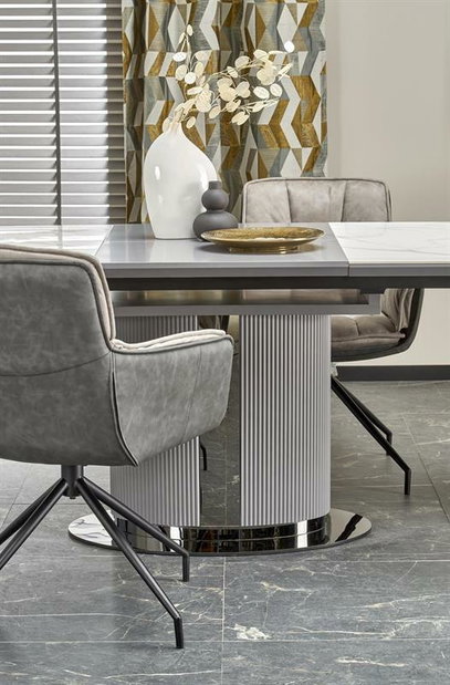 Rozkládací jídelní stůl 180-240 cm Calista (černá + dub zlatý) (pro 6 8 osob)