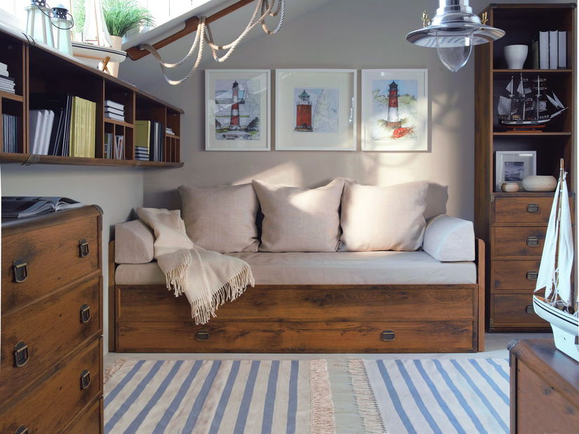 Studentský pokoj Black Red White Indiana 2