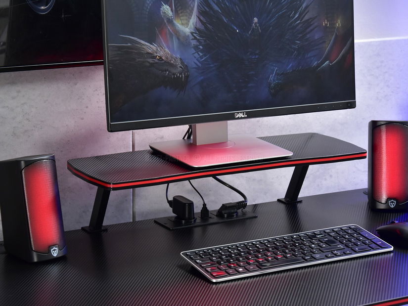 PC stolek Stigma (černá)