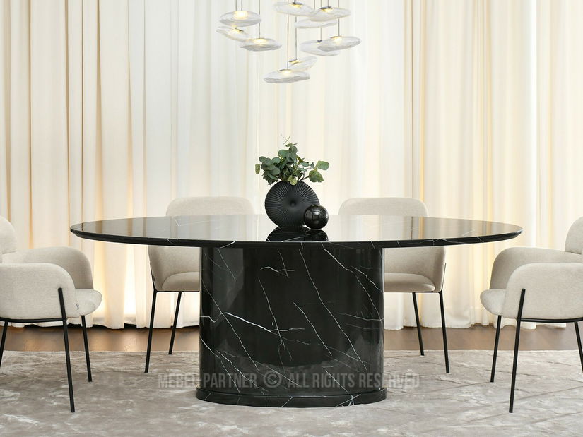 Jídelní stůl Buque (černá)