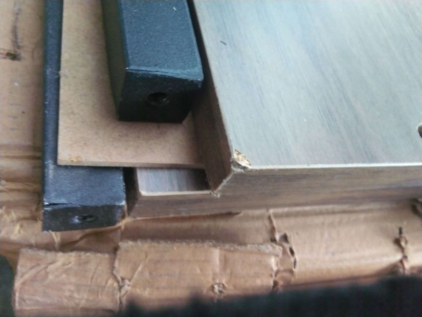 TV stolek/skříňka Nalasi (ořech) *bazar