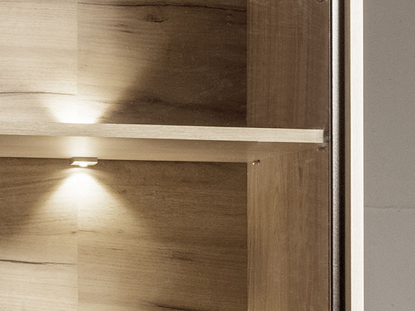 Vitrína Milley 03 (s LED osvětlením) (hikora)