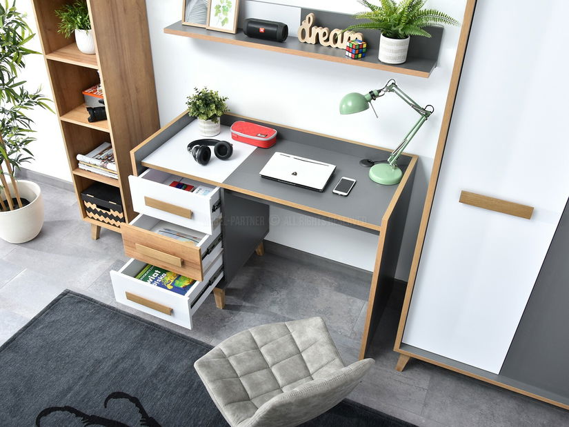 PC stolek Sobrepuso S08 (bílá)