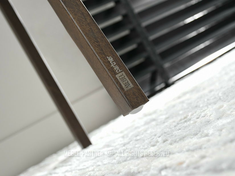 PC stolek Ludra (ořech)