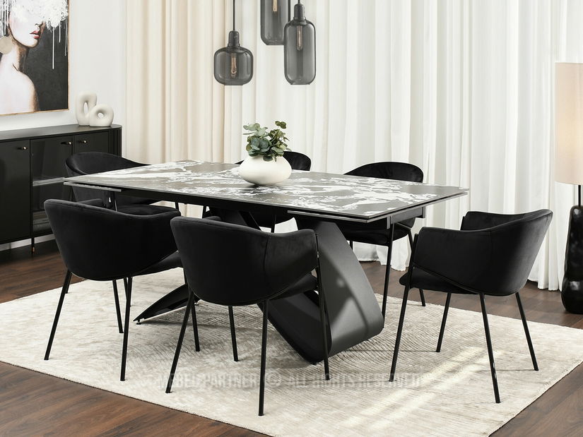 Jídelní židle Conquisto (černá)