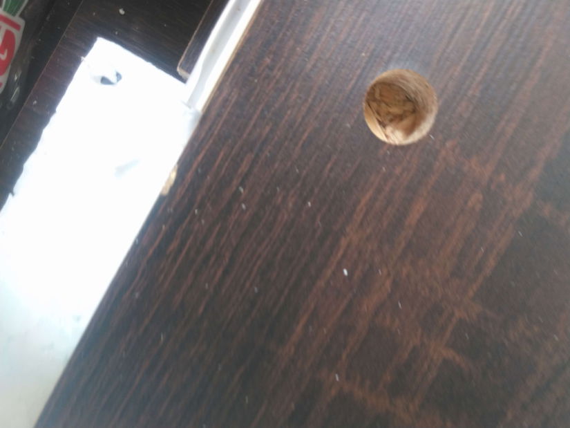 Skříň Dasto IV (čokoládová) *bazár