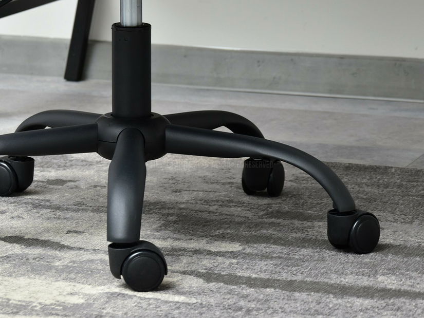 Relaxační křeslo Senzitiv (černá)