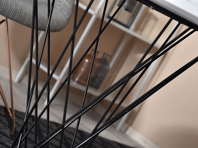 Jídelní stůl Torpedo (bílá + černá)