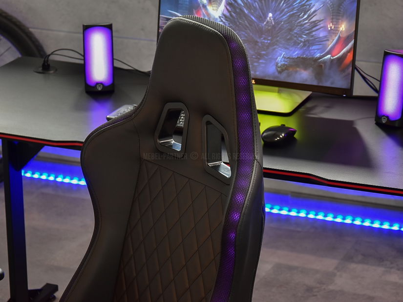 Křeslo Evie (černá)