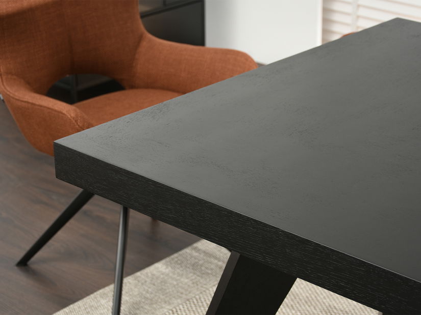 Jídelní stůl Nadador (černá)