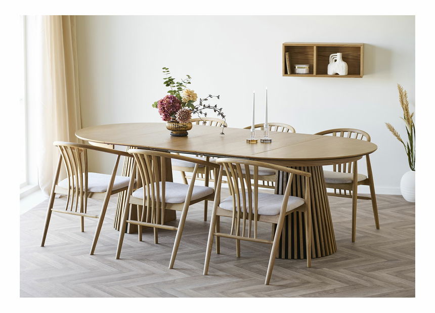 Jídelní stůl Omirina 4 (dub)