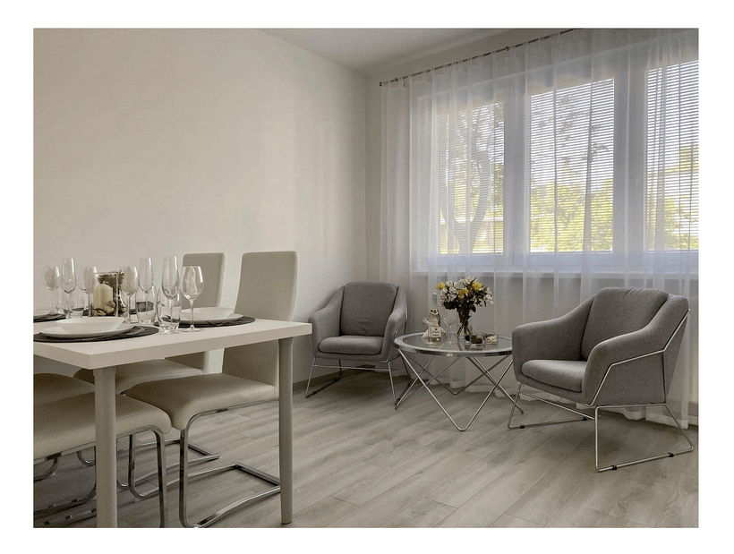 Konferenční stolek Leniol