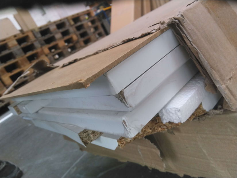 TV stolek/skříňka Aurinko 200 (lesklá bílá) (s osvětlením) *bazar