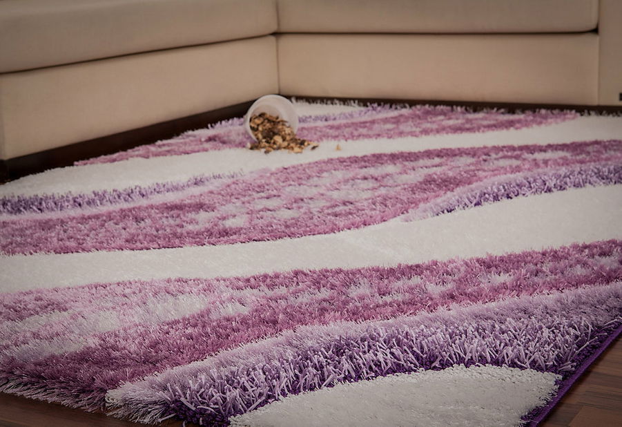 Kusový koberec Selin 826 Violet