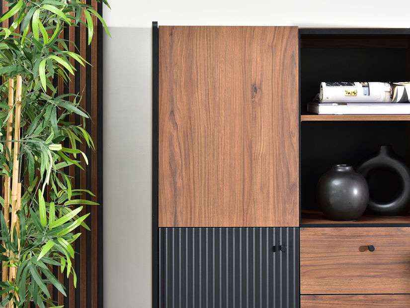 Regál Protegidas P04 (černá)