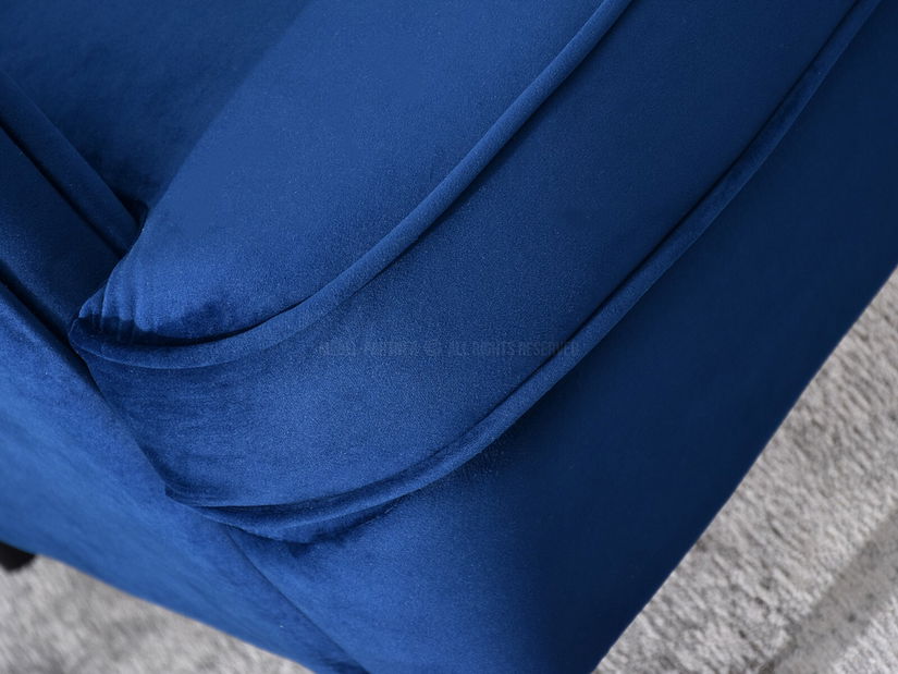 Křeslo ušák Margis (bílá)