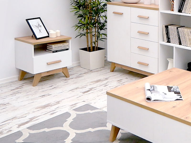 Noční stolek Balones BG15 (bílá + dub)