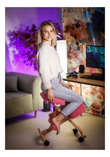 Kancelářské křeslo Grisel (buk + růžová)