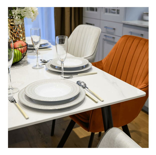 Jídelní stůl Fresia 2 (bílý mramor + černá) (pro 6 osob) *výprodej