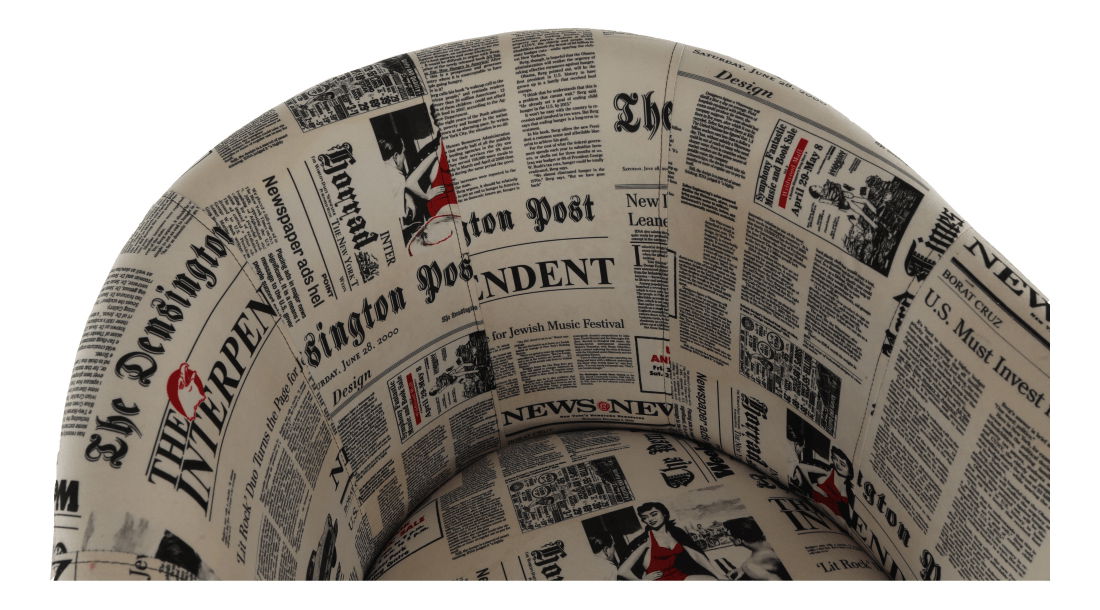 Křeslo Cubali (vzor noviny + černá)